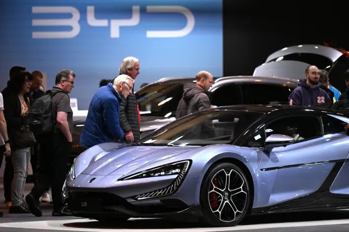 Az előrejelzések szerint a BYD idén megelőzi a Teslát az elektromos járművek eladásában