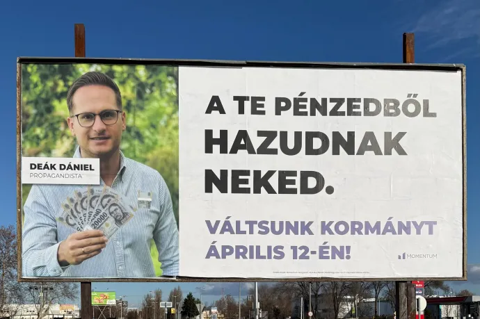 Vándorkiállítást indít a Momentum a propaganda ellen