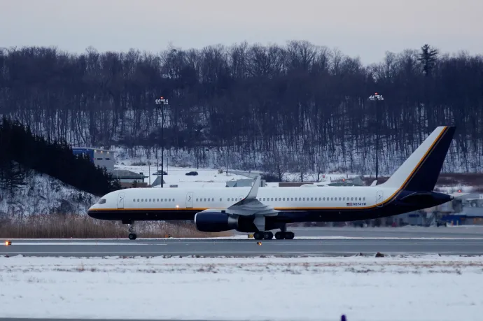 Megérkezett a Madurót szállító repülőgép New Yorkba
