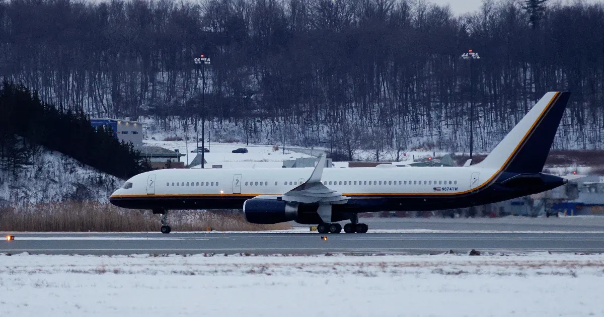 Megérkezett a Madurót szállító repülőgép New Yorkba