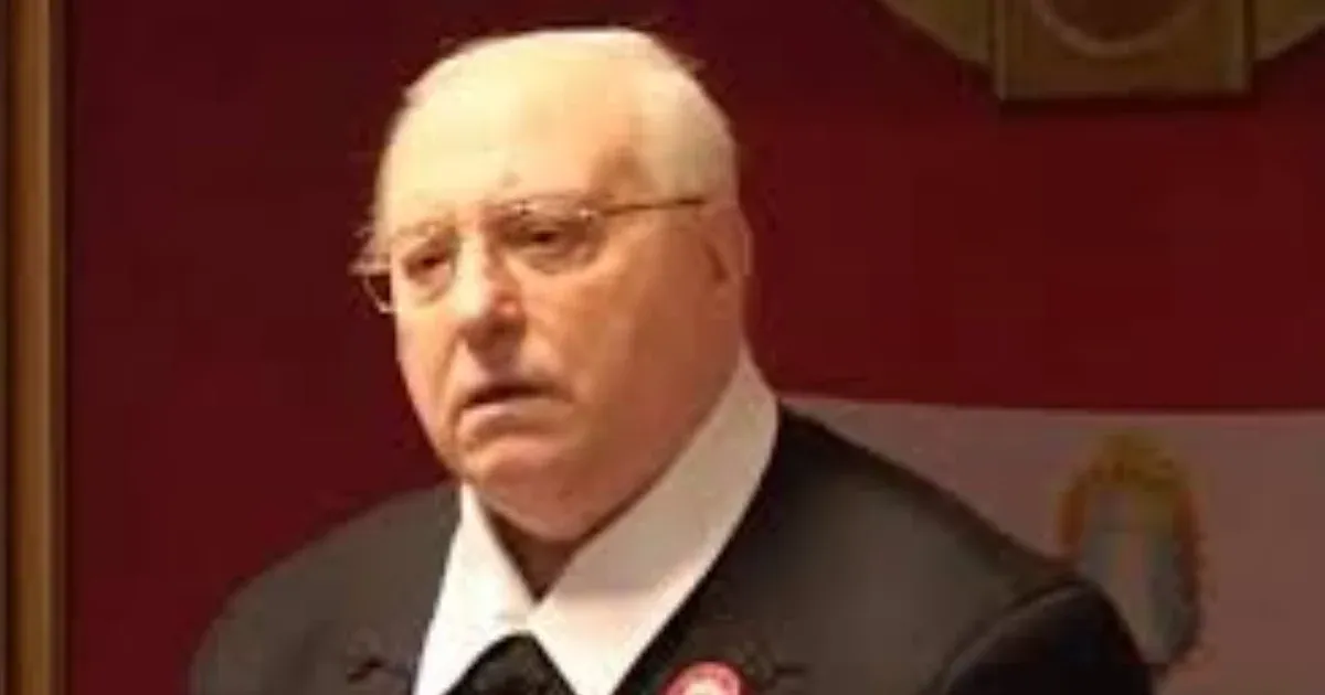 Meghalt Drábik János közíró