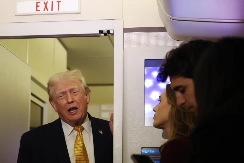 Trump a kolumbiai elnököt is megfenyegette, szerinte jó ötlet lenne egy venezuelaihoz hasonló művelet indítása