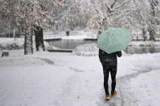 Kezdődik az évek óta nem látott havazás, akár 20-30 centi is eshet az országban