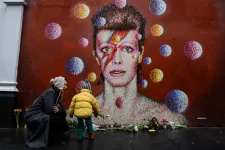Ziggy Stardust és Zsákos Bilbó útnak indul