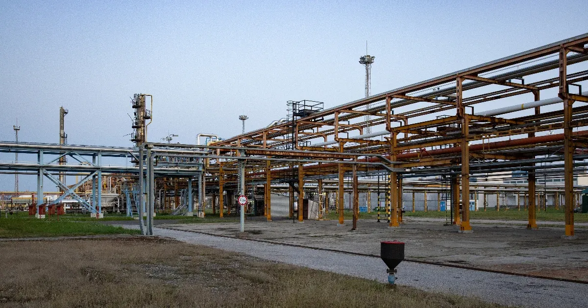 Annyira beesett a magyar export, hogy negatívba fordult a külkereskedelmi egyenleg