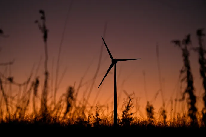 Túl lassan halad Magyarország a megújuló energiás cél felé, az EU nagy részével együtt