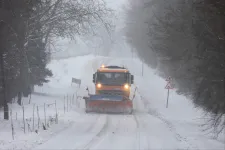 Akkora a hó, hogy le kellett zárni a magyar–szlovén határt a kamionforgalom elől