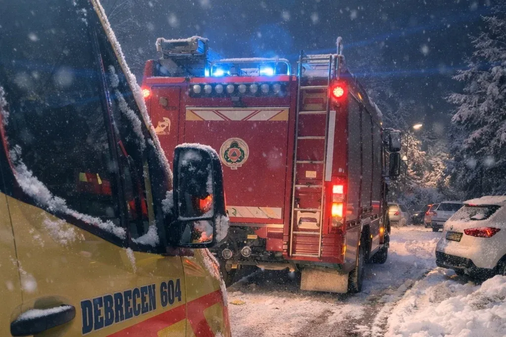 Vigyázzon, balesetek ezreit hozta az intenzív havazás