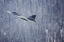 Svédország Grippenekkel és aknamentesítéssel védené az ukrán békét