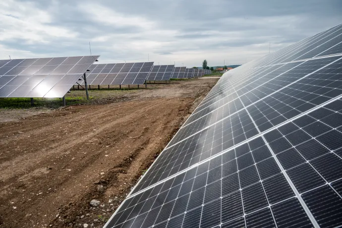A napelemes adatokban is látszik, mennyire sötét volt a december