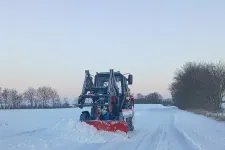 A hófúvások miatt Fejér megyében már több település megközelíthetetlen közúton