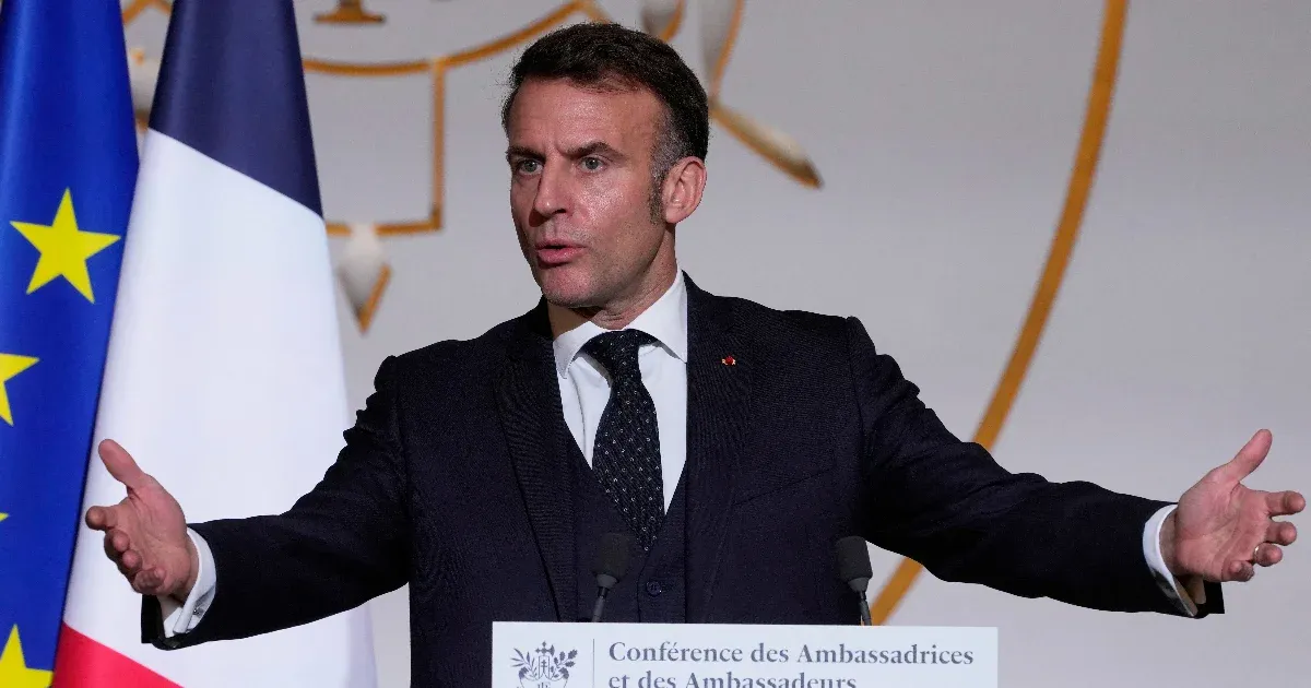 A francia elnök szerint az Egyesült Államok elfordul a szövetségeseitől és nem tartja be a szabályokat