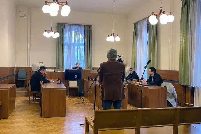 Az új igazgatósági tag nem tudta, mit ír alá, derült ki a metrótender milliárdos korrupciós ügyének tárgyalásán