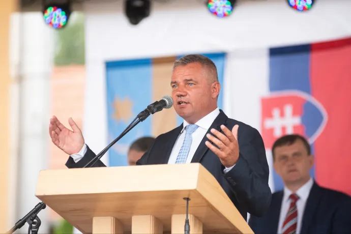 Feloszlott az ajaki Fidesz a vezetői módszerek és a helyi politikai élet ellentmondásai miatt