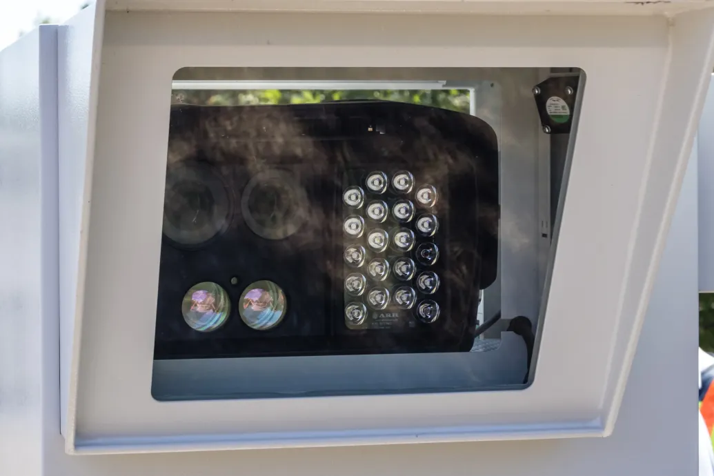 150 fölött az ötvenes táblánál Óbudán: ezer gyorshajtót mértek be decemberben a budapesti traffiboxok