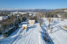 Több iskolából is hazaengedik a diákokat az ónos eső, a cudar időjárás miatt