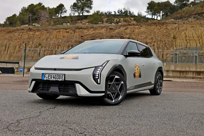 Kia EV4 – Fotó: AutóMAGAZIN