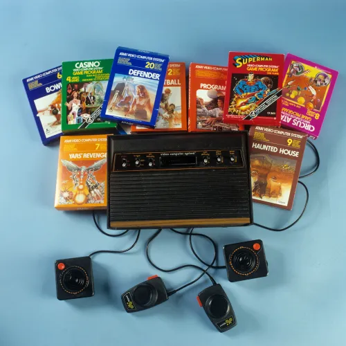 Az Atari egyszer kitalált egy kamupert, hogy lemásolhassa a Nintendo eredetiség-ellenőrző csipjét