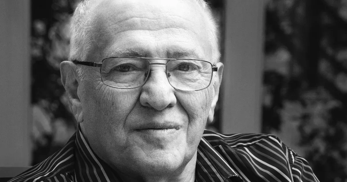 Elhunyt Kolosi Tamás, a Széchenyi-díjas szociológus és könyvkiadó alapítója Elhunyt Kolosi Tamás, a Széchenyi-díjas szociológus és könyvkiadó alapítója