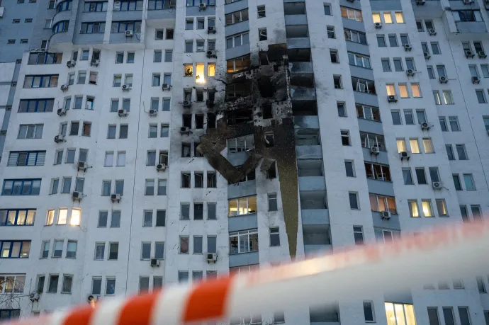 Kijev polgármestere arra kéri a helyieket, hogy ideiglenesen hagyják el a várost