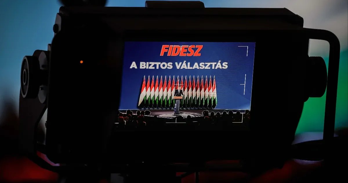 A Fidesz új szlogenjével foglalt le domaint a Tisza Párt