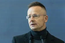 Szijjártó szerint több olyan embernek adtak menedékjogot, akiket Lengyelországban üldöznének