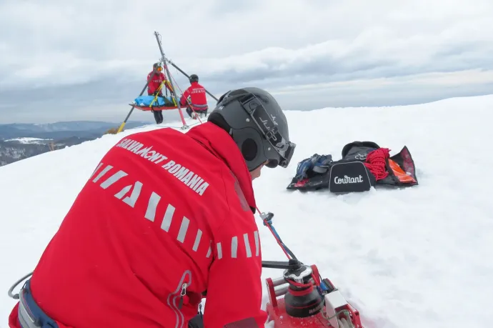 Riasztásokkal teli hétvégéje volt a mentőegységeknek