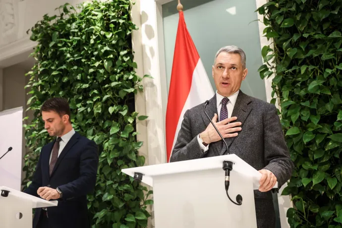 Lázár János mostantól kampányolni fog, a minisztériumát pedig a helyettese viszi majd