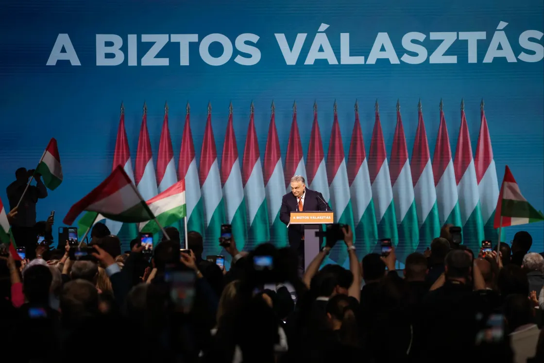 Magyar Péter elérte, hogy a Fidesz kongresszusáról mindenkinek az új szlogen megtrollkodása ugorjon be