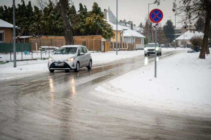 Ezek a vezetési hibák okozzák a legtöbb balesetet az ónos esőben