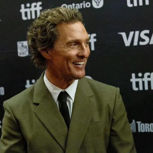 Matthew McConaughey levédette az egyik leghíresebb jelenetét, így küzd az MI ellen