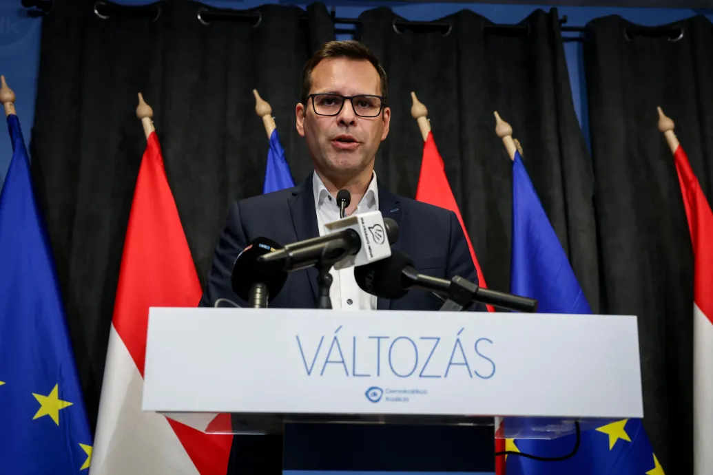 Molnár Csaba nekiment a Medián vezetőjének, szerinte Hann Endre bosszúból mérte 1 százalékra a DK-t – egy email azonban mást mutat