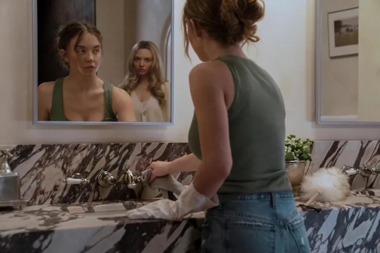 Kertvárosi őrület bipoláris anyatigrissel és bajszos csodaférjjel, sajnos nem túl acélos kivitelezésben