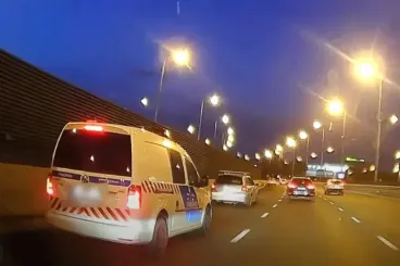 Egy 77 éves férfi halálra gázolt egy embert az Üllői úton, három óra múlva a reptéren fogták el a rendőrök