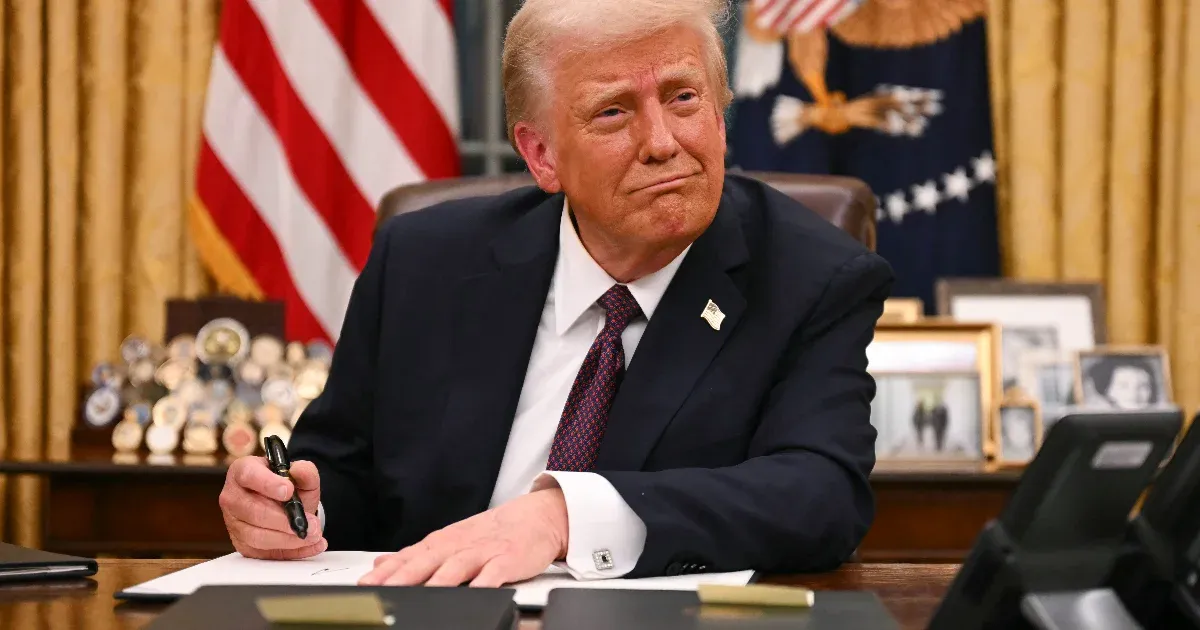 25 százalékos vámot vet ki bizonyos Nvidia MI-chipekre Donald Trump