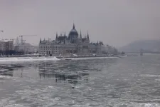 Jó hír az ónos eső szerelmeseinek, hogy számíthatunk rá