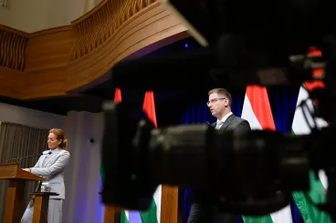 Kormányinfó: a kormány kártalanítja a Bászna Gabona-ügy károsultjait