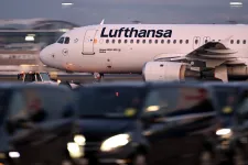 Mától tilos powerbankot használni a Lufthansa-csoport járatain