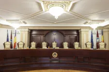 Az alkotmánybíróság után a bukaresti ítélőtábla is halasztott a bírák nyugdíjához kapcsolódó ügyben