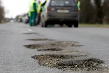 Hiába mondja Lázár János, nem érte utol Magyarország Ausztriát, de a baj nem ezzel van
