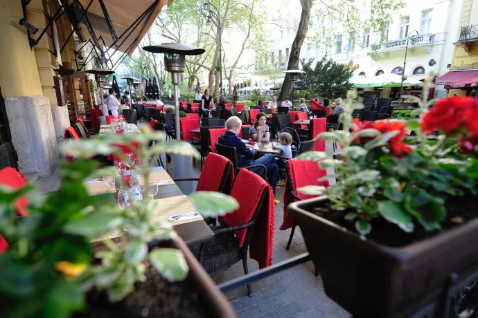 Akkora bajban vannak az éttermek, hogy kormánysegítségre szorulnak