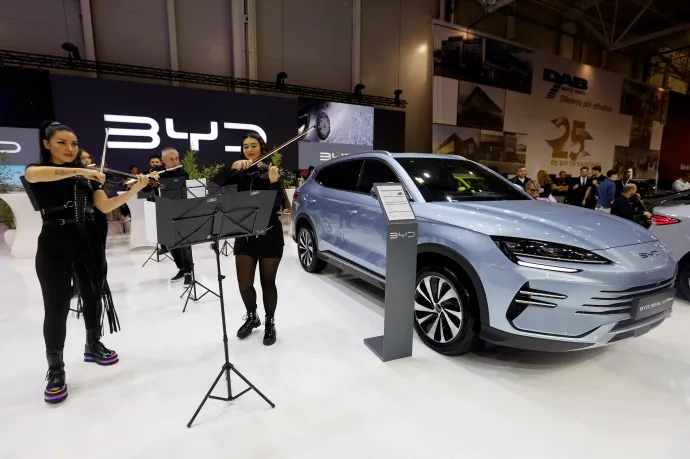 Berobbantak a kínai autók Romániában: egy év alatt csaknem megháromszorozódtak az eladások