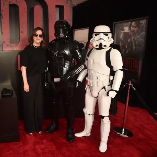 Ez történik, ha rossz Star Wars-filmeket csinálsz Kép