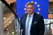 Nem emelnek vádat a nőverő Győrffy Balázs ellen, jóvátételről egyezkedhet az áldozataival