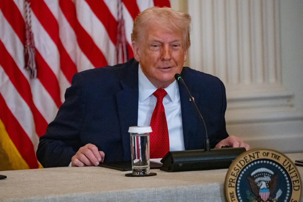 Miután átvette tőlük a Nobel-békedíjat, Trump elmagyarázta, miért nem segíti hatalomba a venezuelai ellenzéket