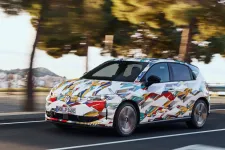 Autónként akár 2,3 millió forintnyi összeg is lehet a németországi villanyautó-vásárlási támogatás