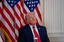 Donald Trump szerint ideje új vezetést keresni Iránban