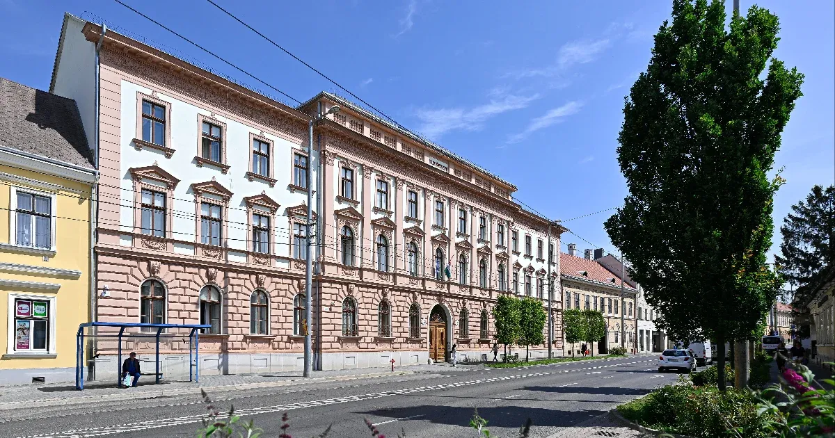 A Debreceni Törvényszék közleményben rakta helyre a bírói függetlenséget megkérőjelező kormánypárti újságot