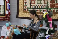 Végtelen görgetés és TikTok helyett az analóg életmódot választja egyre több fiatal