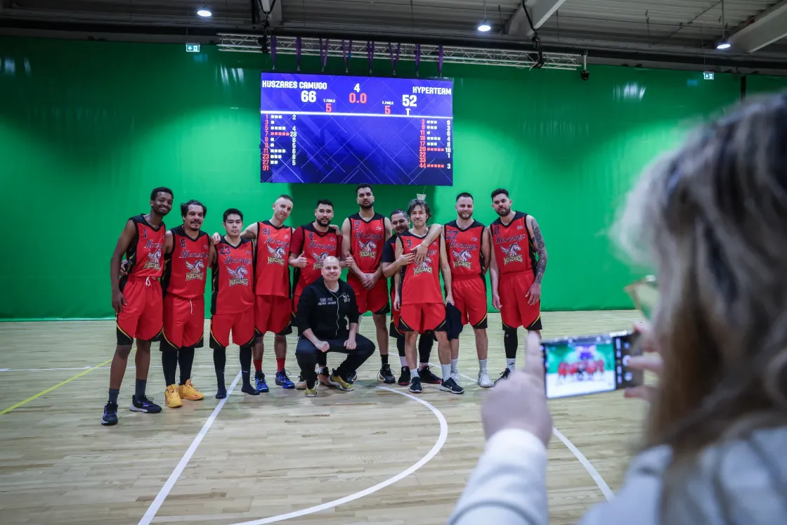 A magyar kosárklub, amit venezuelaiak alapítottak, de oroszok és ukránok is együtt játszanak benne